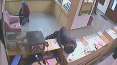 V Teplicích ukradli hodinky za miliony. Dopadli posledního pachatele
