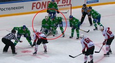 Důležité buly: Zbláznil se? Nebo je kanadský gólman génius?