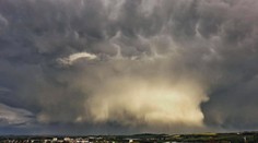 Podobné počasí tu nebylo 15 let! Experti řekli, proč se tak prudce mění