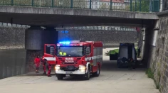 Řeka Radbuza v Plzni vyplavila lidskou hlavu. Policie neví, komu patřila