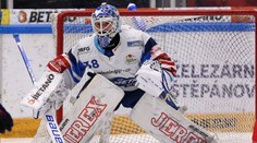 Třinec a Kometa mají mečbol. Furch předvedl v závěru fantastický zákrok