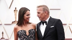 Krach manželství po téměř 19 letech. Herec Kevin Costner se rozvádí