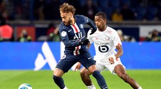 Překvapení ve Francii! PSG ve šlágru padlo, Neymar dostal červenou