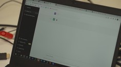 Na VŠE kvůli umělé inteligenci zrušili bakalářské práce. Další školy se připojí