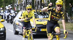 Vingegaard si užíval celkové vítězství na Tour. V Paříži vyhrál o centimetry Meeus