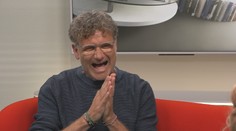 Jsem taková samohonka, přiznal Hartl. Napsal svou nejromantičtější knihu