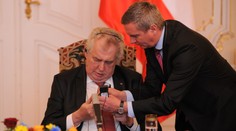 Ostuda prezidenta Zemana! Jeho kancléř nedostal prověrku