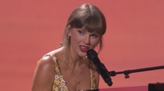 Fanoušci Taylor Swift spekulují. Zpěvačka se možná bude za pár dní vdávat