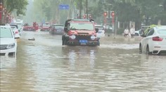 Silné deště v Pekingu způsobily ničivé povodně. Zemřelo nejméně 20 lidí