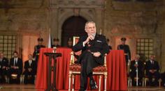 Zeman lhal, potvrdil soud. Omluvit se za něj musí ministerstvo financí