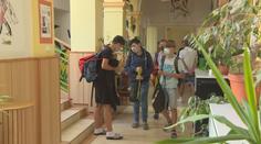Itálie nechá školy otevřené i v létě. Děti mají dohnat to, co zameškaly