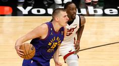 Denver ve finále NBA vede 2:1. Hned dva hráči zaznamenali triple-double