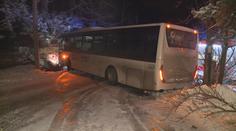 Náledí na některých místech Česka způsobilo řidičům problémy