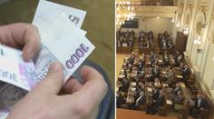 Sněmovna schválila delší ošetřovné pro rodiče, paušální daň i odklad EET