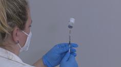 Pfizer pro starší, AstraZeneca pro mladší. Slovensko dělí vakcíny podle věku