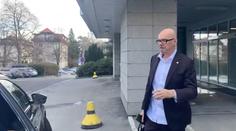 Ministr Klempíř měl dopravní nehodu. Skončil v nemocnici