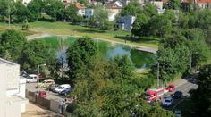 Na pražském koupališti se utopil muž, policie celý areál vyklidila