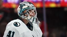 Další český trejd v NHL. Brankář Vaněček opouští San Jose