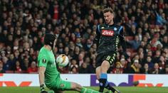 Čech je v podivné sestavě kola. A co hráči Slavie nebo Chelsea?
