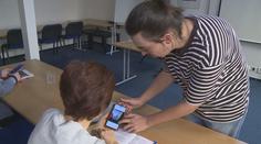 Senioři často naletí. Vítkov má pro ně kurz digitální gramotnosti