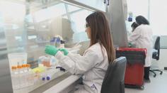Český vědec stojí za průlomem v boji proti HIV. Vyvinul preventivní lék