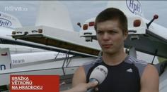 Drsné svědectví: Pilot, který přežil srážku větroňů, promluvil