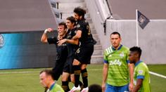 Fotbalisté Los Angeles vyzráli na obhájce titulu, slavil i Portland
