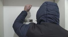 Pečení cukroví nedopadlo dobře. Pár se nepohodl kvůli úklidu, muž skončil s pořezanou rukou