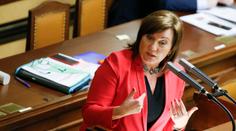 Víc vyděláte, víc zaplatíte? Ministryně Schillerová popsala změny daní