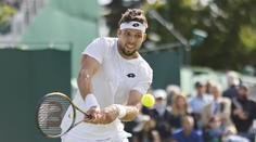 Veselý a Bouzková postoupili na Wimbledonu dál. Končí Rosol a Siniaková