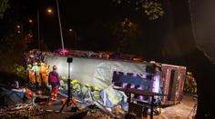 V Hong Kongu boural dvoupatrový autobus, nejméně 19 mrtvých!