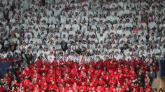 S pláštěnkami do boje. Slavia předvedla v Edenu krásná chorea