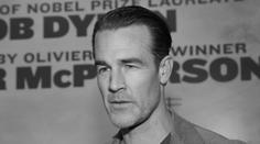 Zemřel americký herec Van Der Beek. Prohrál boj s rakovinou