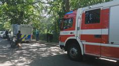 Policie vyšetřuje podezřelou smrt bezdomovce. Hasiči ho našli v plamenech