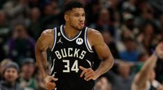 Hvězdný Giannis si připsal triple double, jeho Bucks vyhráli i poosmé v řadě