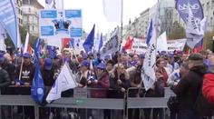 Odboráři v centru Prahy demonstrovali proti chudobě. Kritizovali vládu