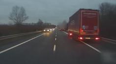 VIDEO: Kamion zběsile uháněl v protisměru. Řidiči museli rychle uhýbat