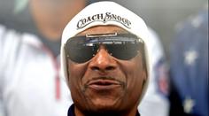 Další kokos na sněhu? Snoop Dogg se sešel s Jamajčany, ochutnal i jejich rum