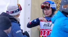 Shiffrinová má po těžkém pádu berle. Vynechá minimálně tři závody