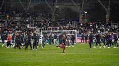 Chuligáni o poločase rozpoutali peklo, diváci utekli na hřiště, zápas se nedohrál