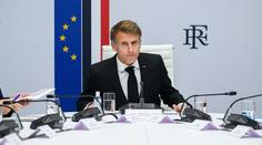 Násilné nepokoje ve Francii: Ministr vnitra podal rezignaci, Macron řekl ne