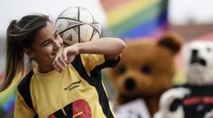 Fotbalistka kritizuje zápasy s kluky. O ženském fotbale nic neřeknou, myslí si