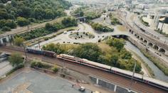 Legenda železnic v Česku. V neděli přejelo hranice francouzské TGV