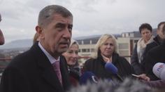 Francie hlásí pátého nakaženého, Babiš zvažuje zákaz letů z Číny do ČR
