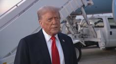 Trump utekl před novináři do auta. Ptali se na ruské drony v Polsku