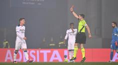 Atalanta padla na Sassuolu. Po hodinovém oslabení dohrávala v devíti