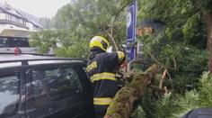 Části Čech spláchl extrémní déšť, zaměstnal hasiče i zemědělce