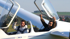 Piloti z Kolína předvedli úžasný kousek. Zapsali se do Guinnessovy knihy rekordů