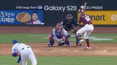 Borec na konec: Povedený homerun v jihokorejské baseballové lize