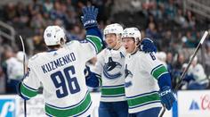 Vancouver dal deset gólů v zápase po více než 30 letech. Debakl odnesli Sharks